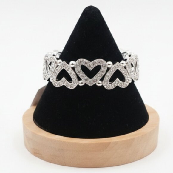 Jewelry - Alternating Open Heart Silver-toned Rhinestone Stretch Bracelet. Brand New!